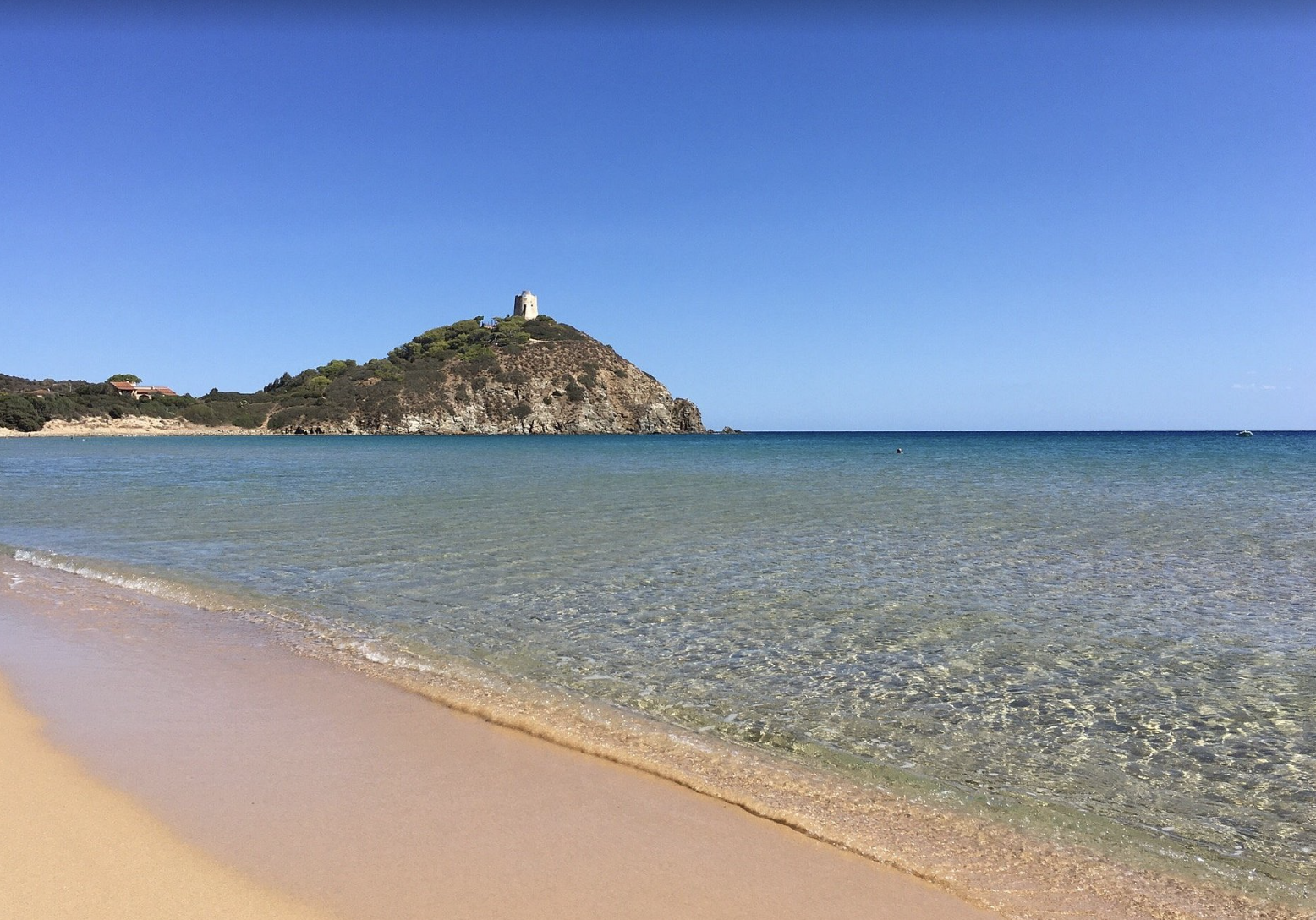 Spiaggia Sa Colonia Chia golden sand